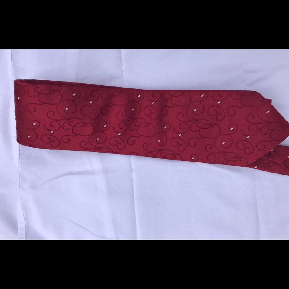 Tie